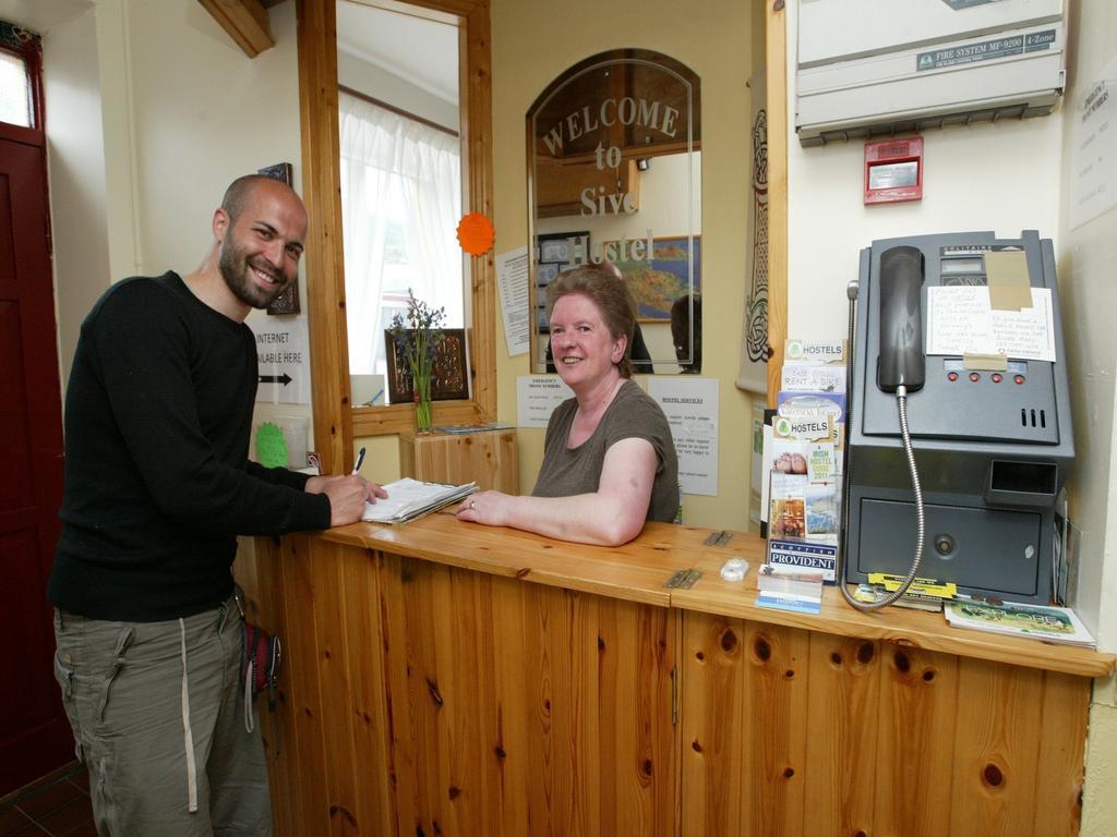 Sive Budget Accommodation Cahersiveen Exteriér fotografie